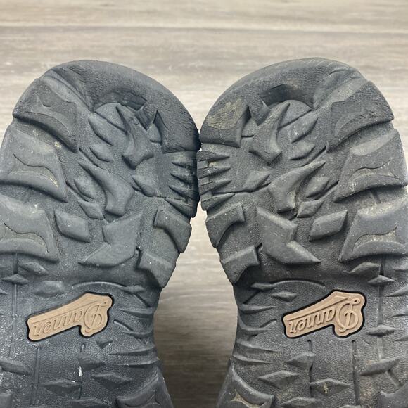 Danner Element 8\
